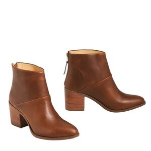 Nisolo Dari 2.0 Leather Almond Toe Back-Zip Stacked Heel Bootie, Size 8